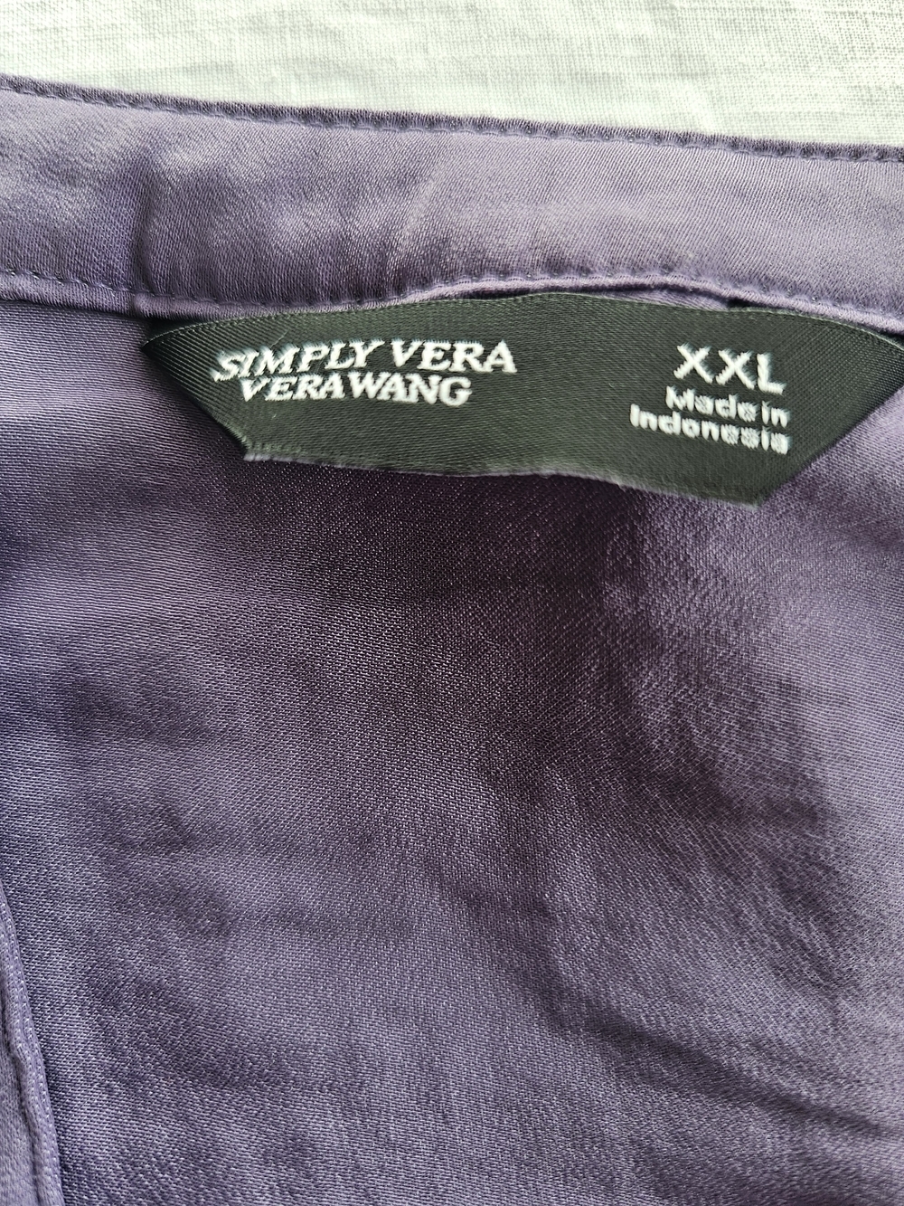 Vera Women's Purple V-Neck Pop Over Blouse Size XXL - Picture 2 of 8